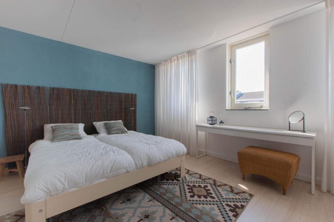 Holiday home Aan Het Veerse Kortgene